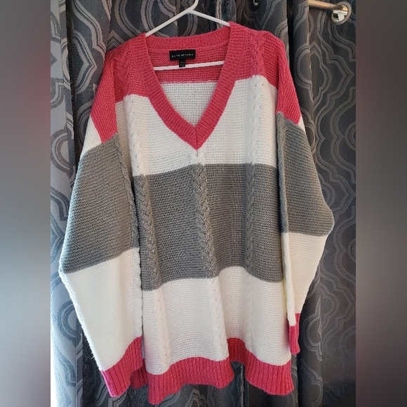 Lane Bryant color block sweater - Picture 2 of 4